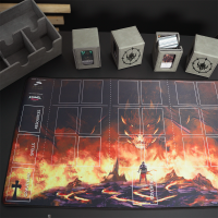 Bluthelden Deck-Box with Play-Mat
